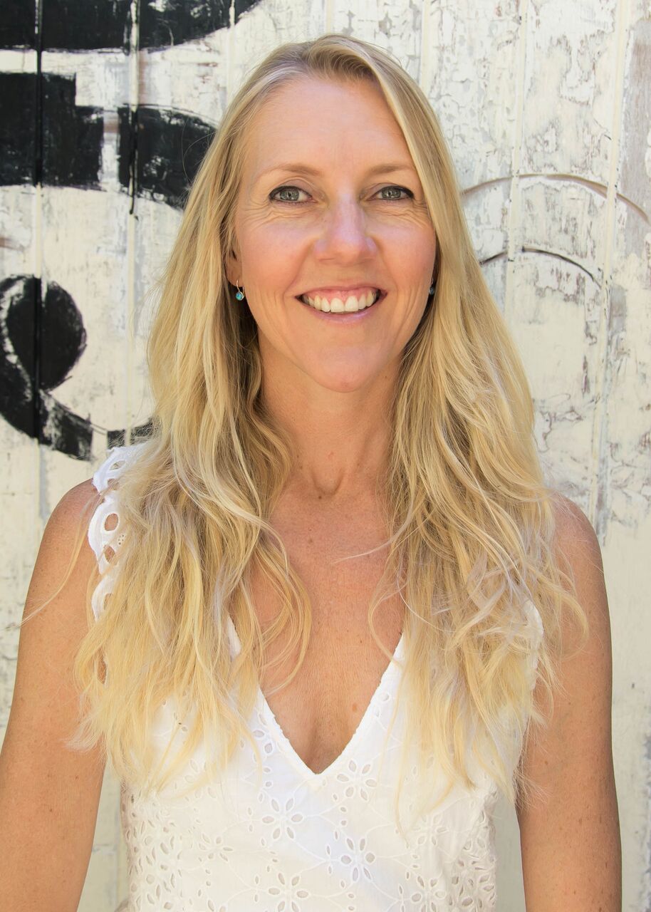 Erin Bourne, yoga teacher, yoga writer, pilates